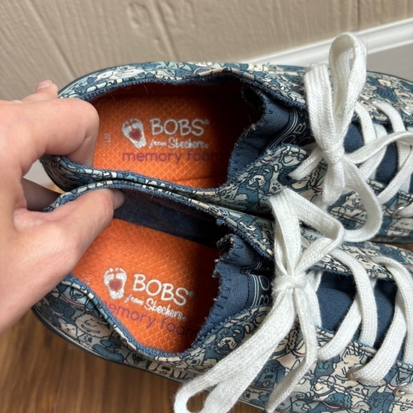 Bobs Sneakers Dog Novelty Print Lace Up Utopia Sneakers Memory Foam - Picture 2 of 12